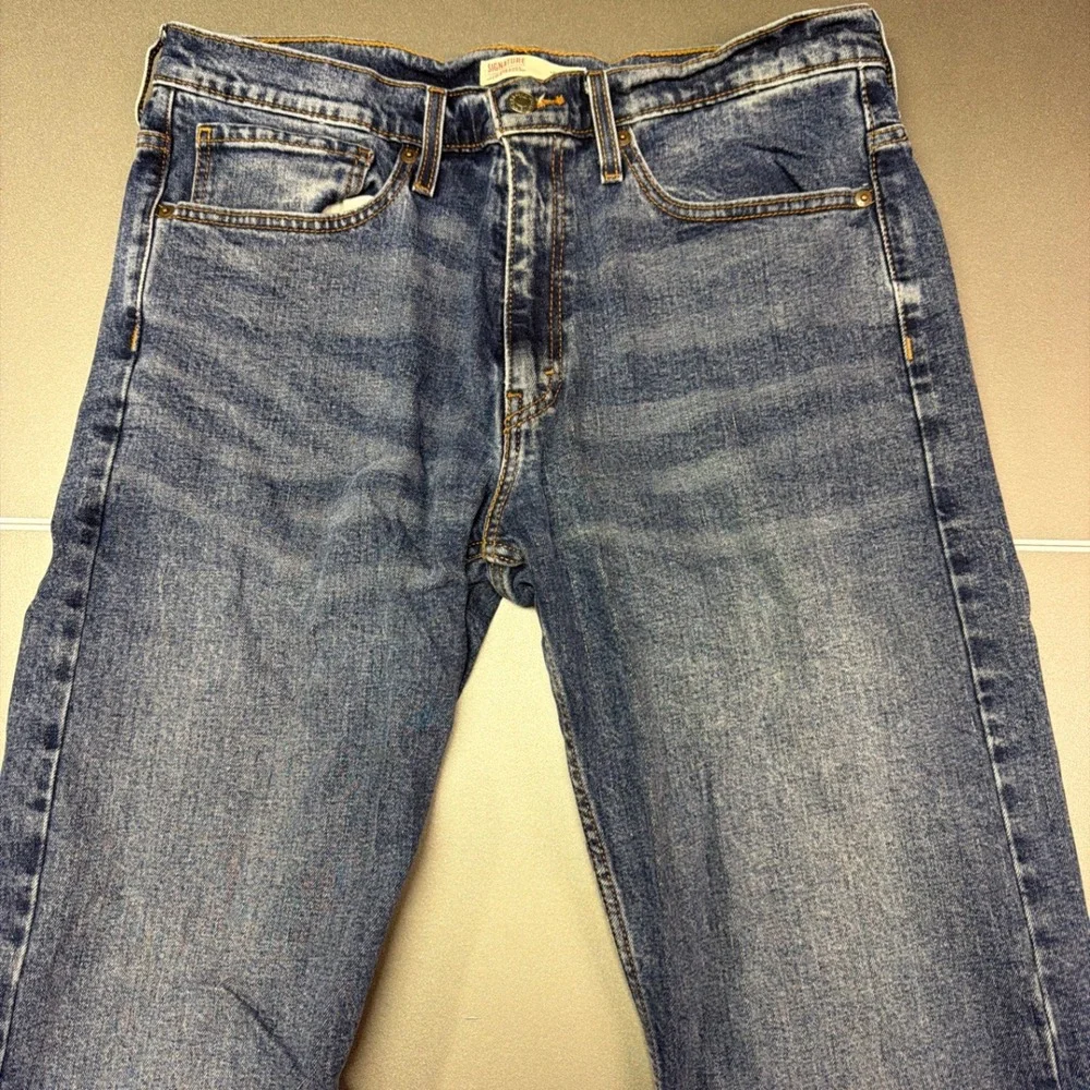 Signature Levi Strauss Mens Loose Fit Jeans Blue Medium Wash 35x28 Denim